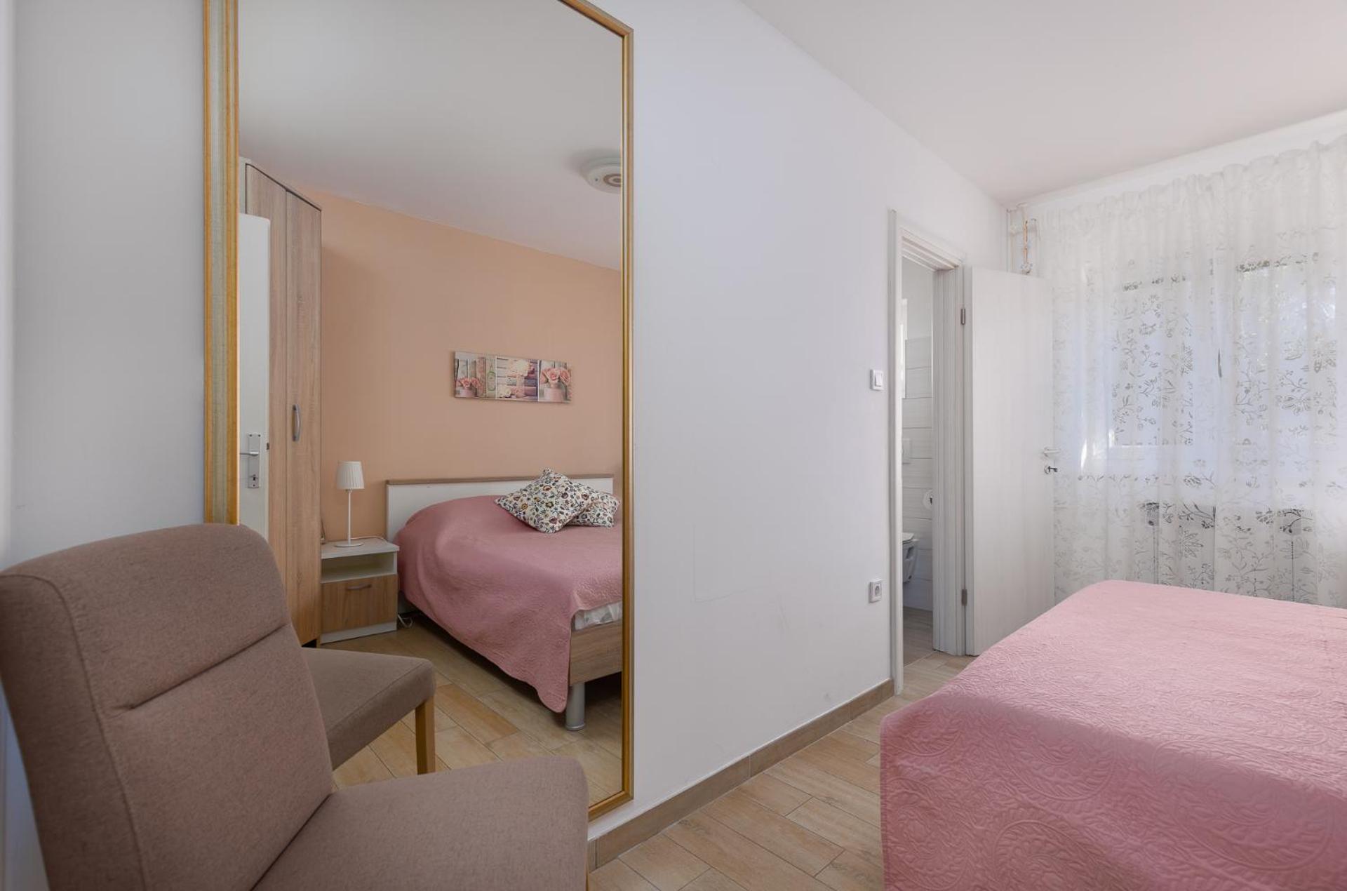Emi Apartamento Poreč Exterior foto